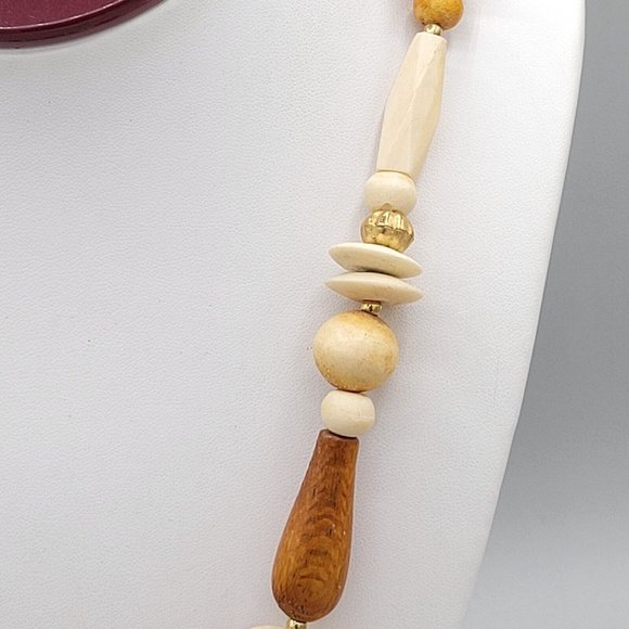 Wooden Brown White Beaded Chunky Necklace Gold Tone Metal Hook Clasp 28 in - Picture 6 of 10